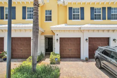 206 Mariner Court 1