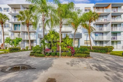 480 Executive Center Drive #2g 1