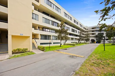 1401 S Federal Highway #220 1