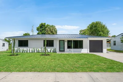 707 Sunset Drive 1