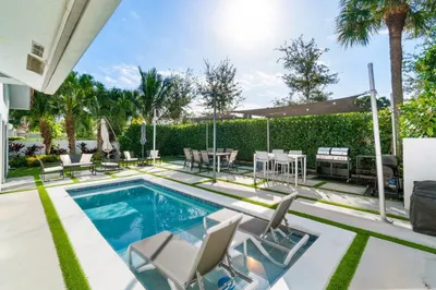2058 NW 52nd Street 1