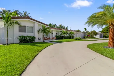 2862 NE 35th Ct 1