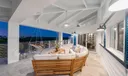 400 Palm Dr Photo