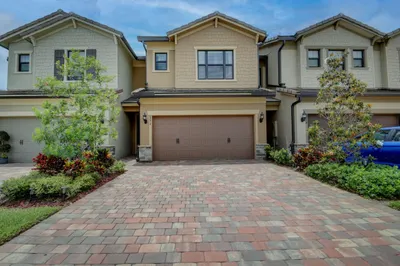 8274 Cadre Noir Road 1