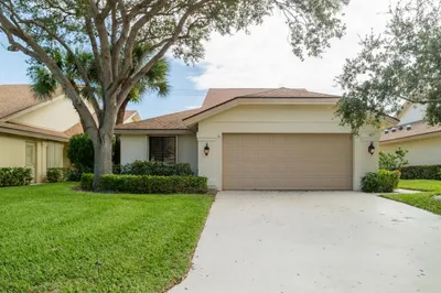 107 Landward Drive 1