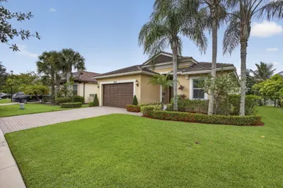 2886 Bellarosa Circle 1
