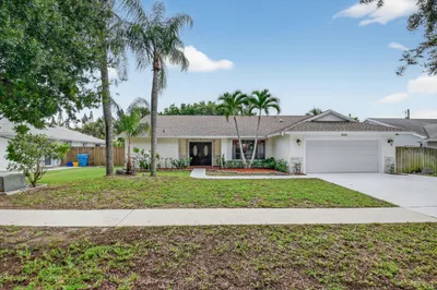 1002 Julia Heights Drive 1