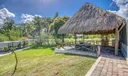 7260 Grapeview Boulevard Photo