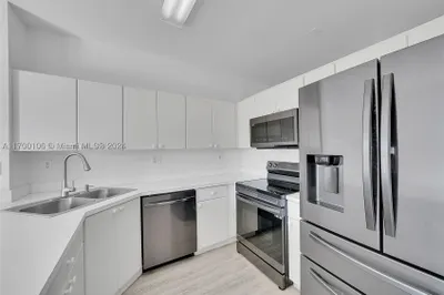 6940 NW 179th St #305-7 1