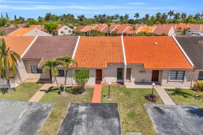 6323 SW 147th Place Cir 1