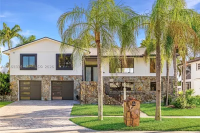 7914 SW 199th Ter 1