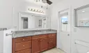 6915 N Calle Del Paz N Photo