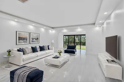 9272 Vista Del Lago #28F 1
