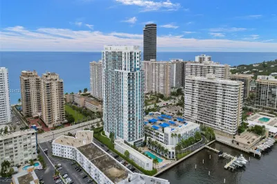 1945 S Ocean Dr #301 1