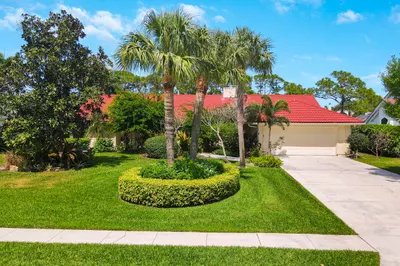 5541 Old Mystic Ct.