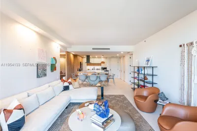 251 Crandon Blvd #306 1