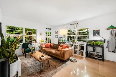 901 Meridian Ave #101 1