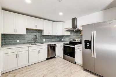 4758 Sunny Palm Circle #C 1