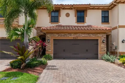 8417 Lakeview Trl 1