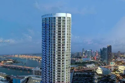 1750 N Bayshore Dr #2514 1