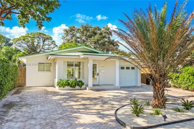 617 SW 5th Ave 1