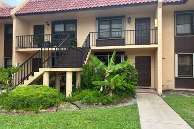 5975 Forest Hill Boulevard #104 1