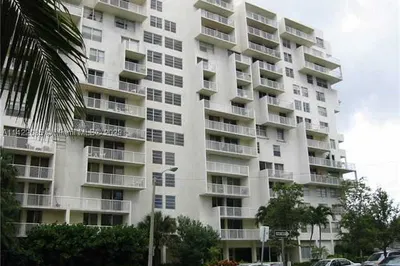 150 SE 25th Rd #12G 1