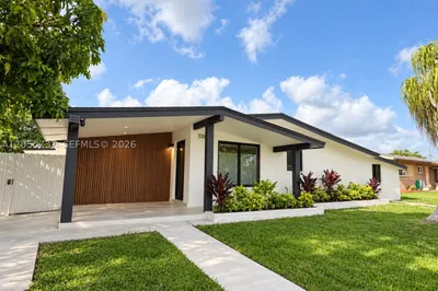 11952 SW 176th Ter 1