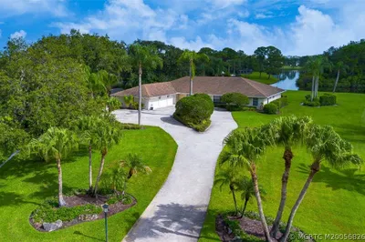3495 SW Forest Hills Court 1