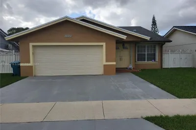 17100 SW 145th Ct 1