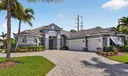 755 SW River Bend Circle Photo