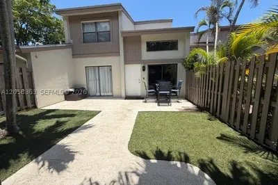 11053 SW 113th Pl 0 1