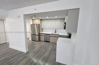 20840 San Simeon Way #601 1