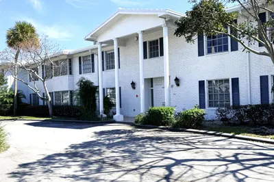 2220 NE 68 Street #1007 1