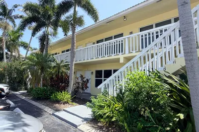 2120 NE 42ND Court #3 1