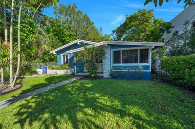3577 Charles Ave 1