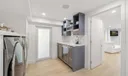 400 Palm Dr Photo