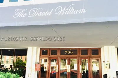 700 Biltmore Way #1115 1