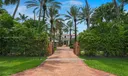 394 S Hibiscus Dr Photo