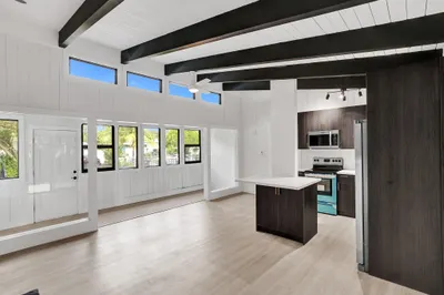 500 NE 132nd Terrace 1