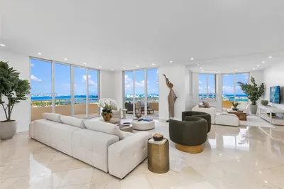 808 Brickell Key Dr #3901 1