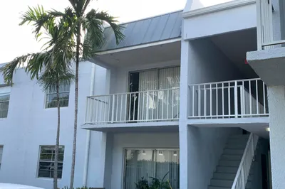 431 Executive Center Drive #206 1