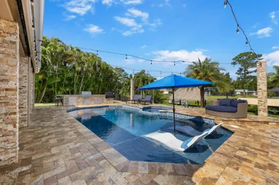 121 NE Naranja Avenue 1