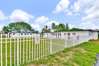 1725 NE 148TH Street #5 1