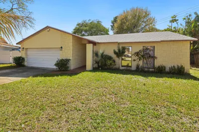1072 Fernlea Drive 1