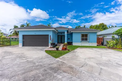 14984 SW 32nd Ter 1