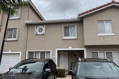 133 Riviera Cir #133