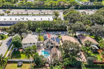 4045 NW 1st Street 1