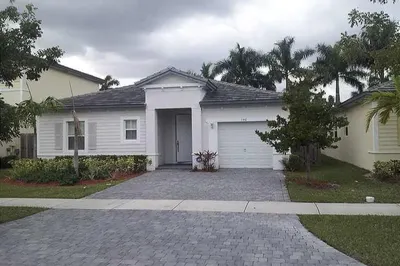 Front of the HOUSE
