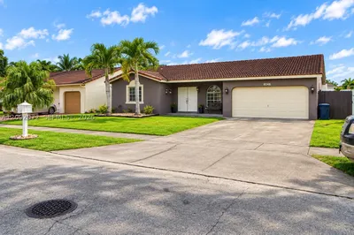 18046 SW 154th Pl 1